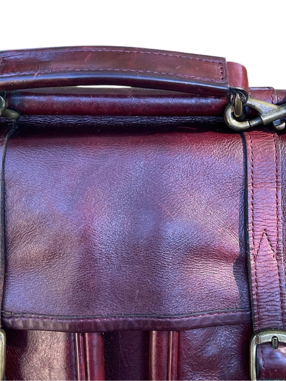 Vintage Wilsons Genuine Leather medium sized Messenger Crossbody Satchel Bag - Picture 4 of 16